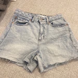 Garage, mom shorts can be worn rolled or unrolled!!